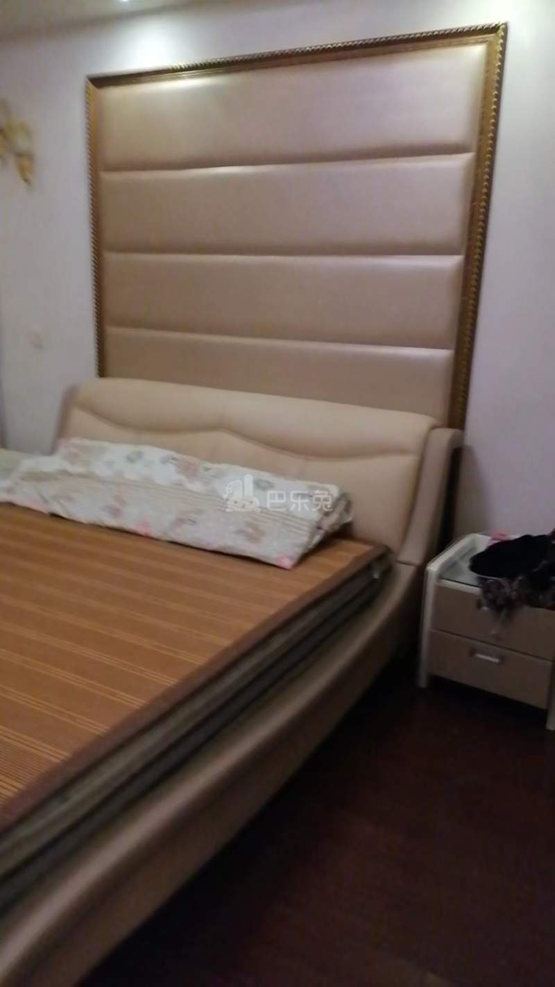 恒盛湖畔豪庭北区（恒盛湖畔豪庭东区）15264830卧室图9