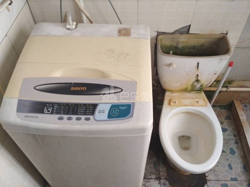 徐汇长春苑222916卫生间图7