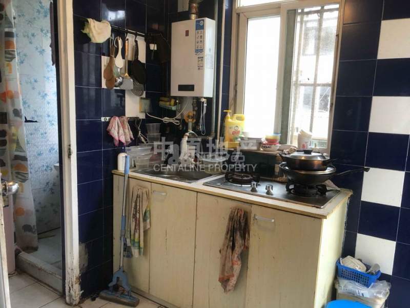 徐汇建新小区（建国西路354弄）15285556卧室图5