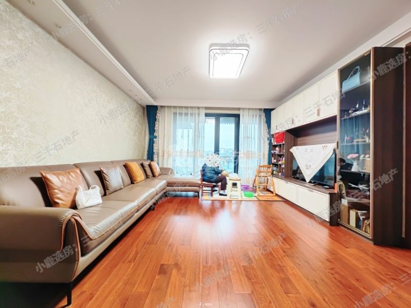 虹桥融景15290265客厅图8