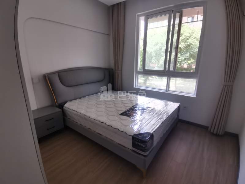 白沙通苑15305979卧室图1