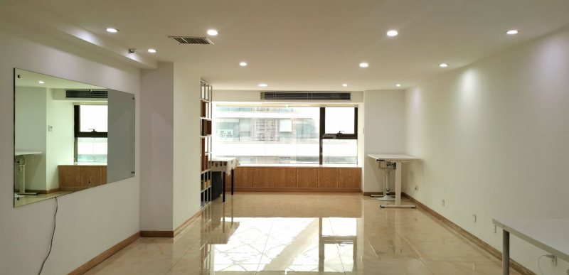 新华红星国际广场15309273卧室图5