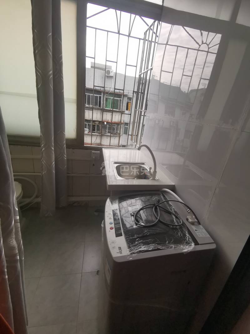 月亮湾花园15332453厨房图4