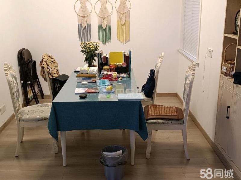 桥畔小区15332763卧室图0