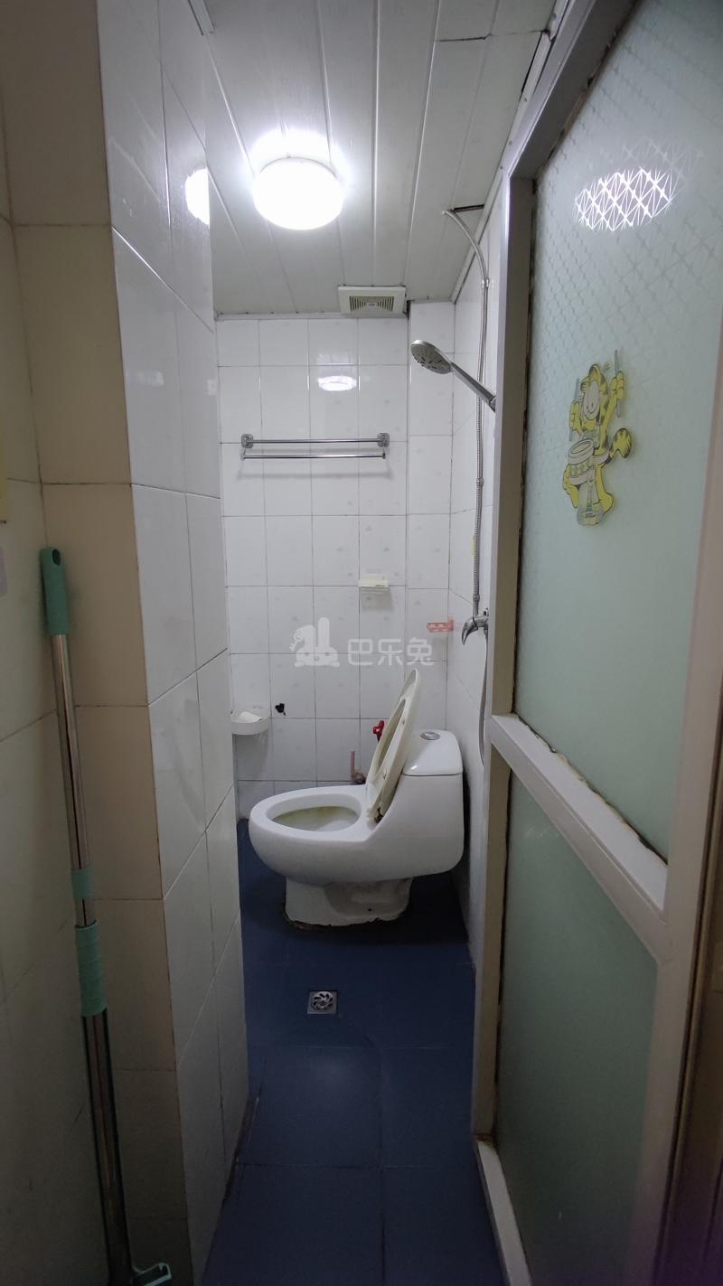 朝晖六区15336585卫生间图3