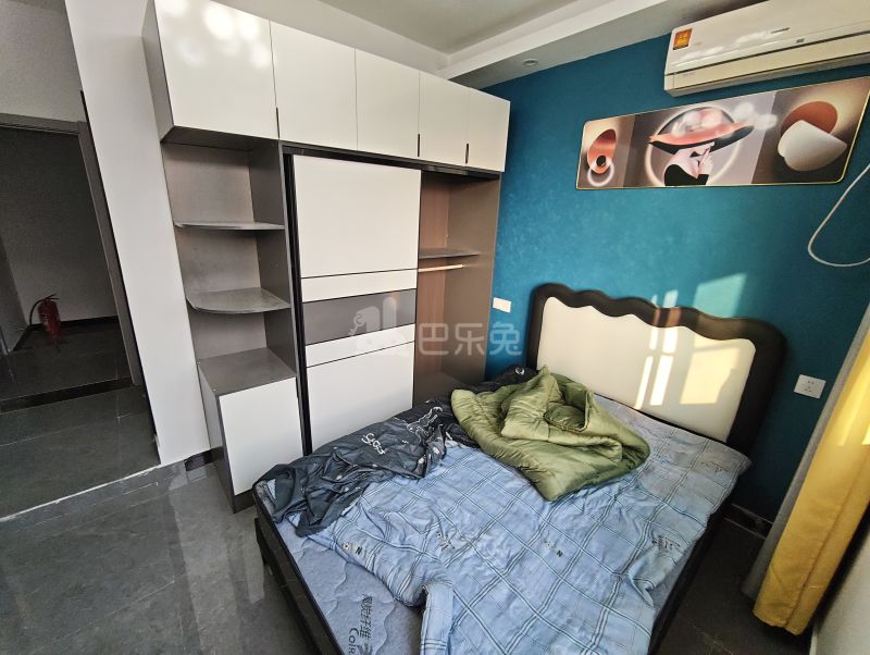 金城花园15338628卧室图2