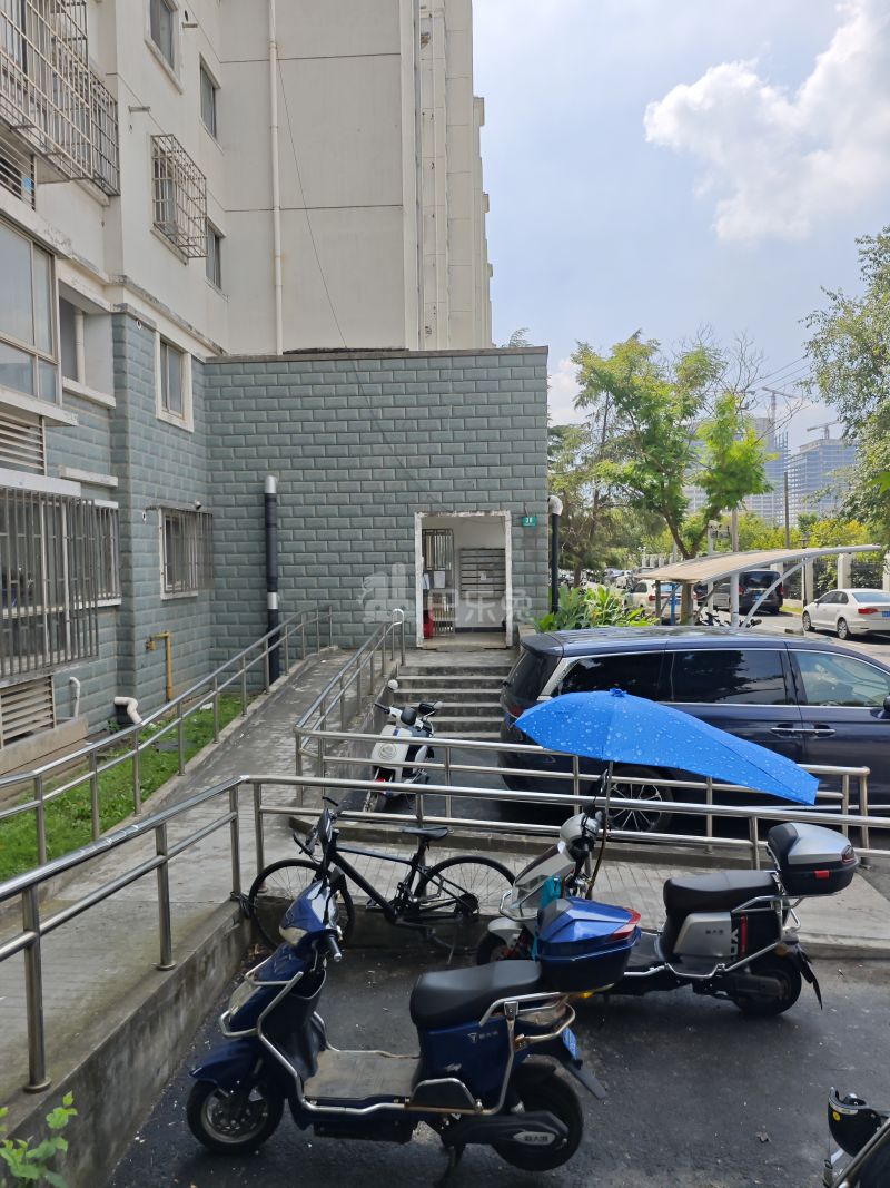 龙沟新苑15340509周边环境图44