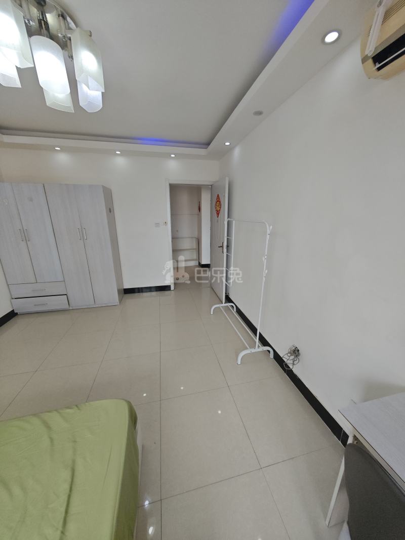 龙沟新苑15340509卧室图6