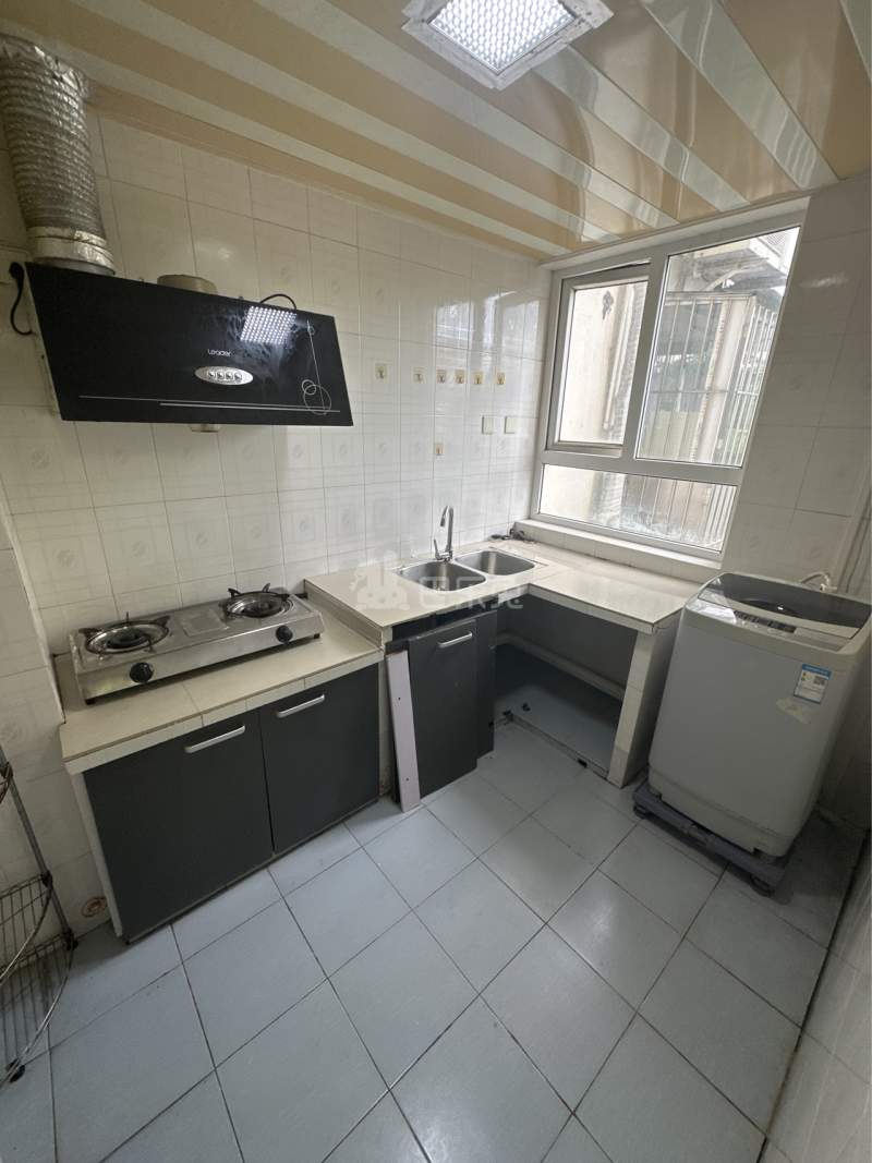 前海花园三期15346479厨房图5