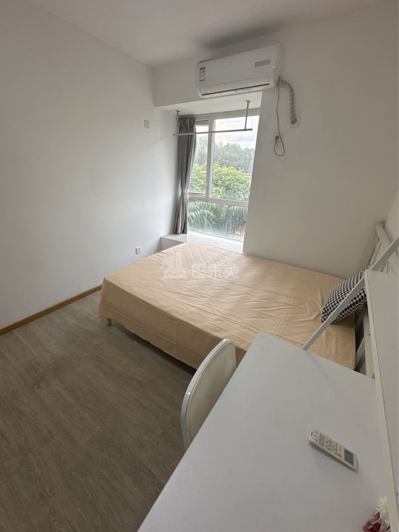 前海花园三期15346479卧室图2