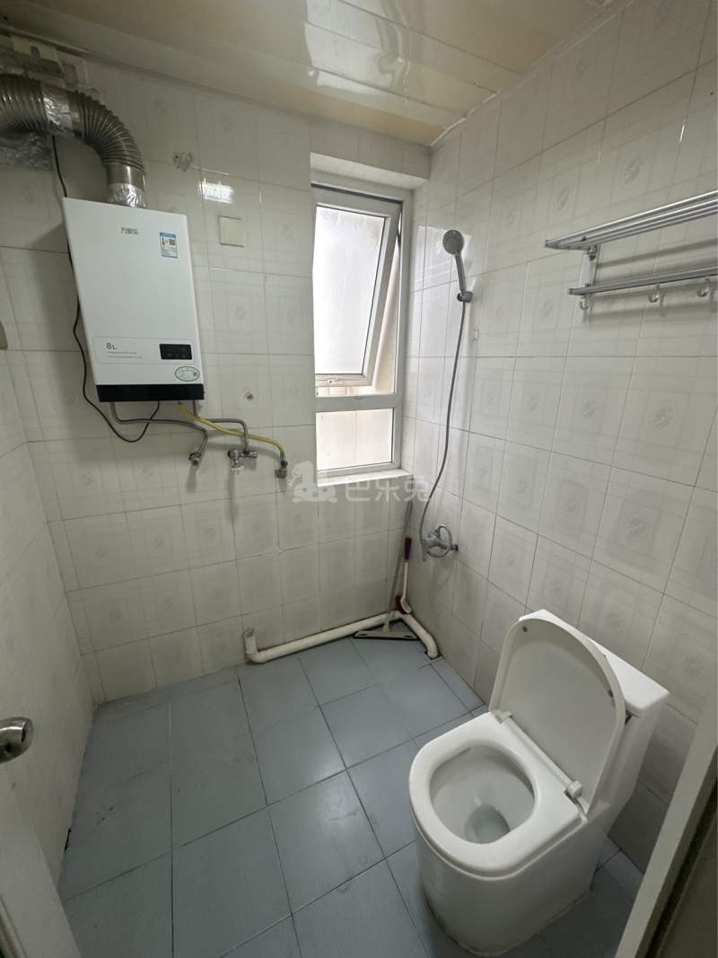 前海花园三期15346479卫生间图11