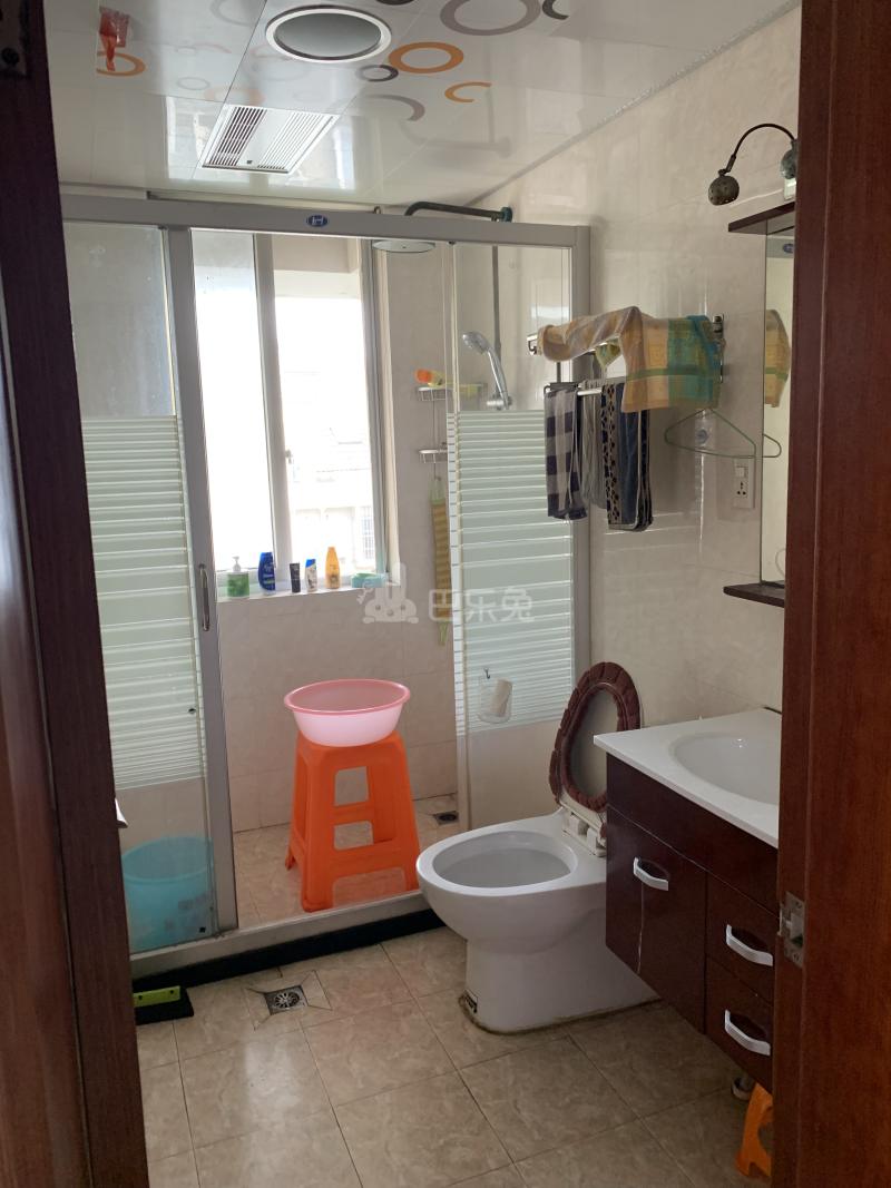 凤城花苑15348022卫生间图10