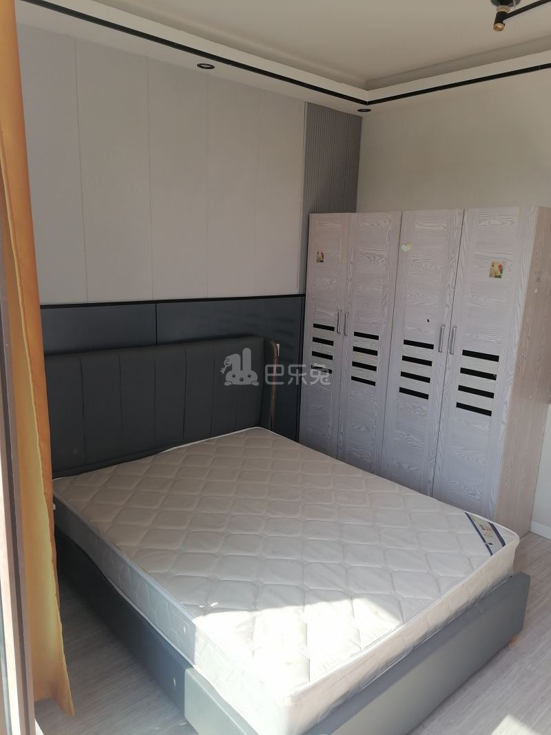 山语原墅1536626卧室图3