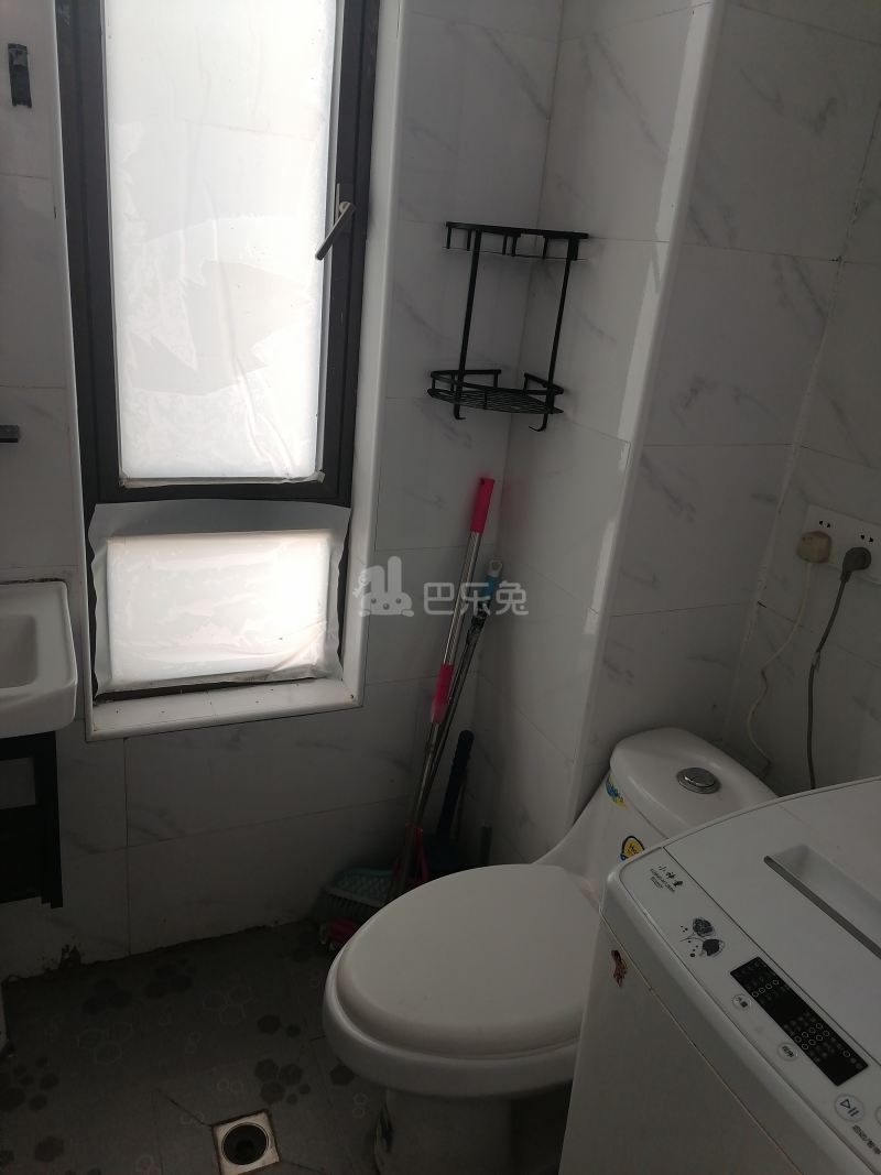 山语原墅1536626卫生间图6