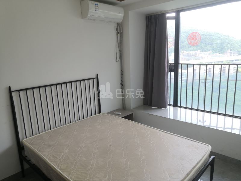 万豪掬月半山15389796卧室图1