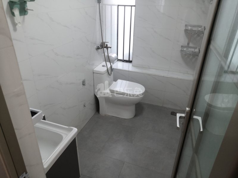 万豪掬月半山15389803卫生间图4