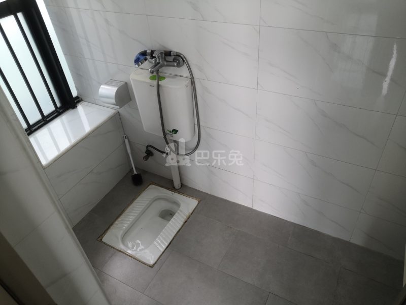 万豪掬月半山15389805卫生间图4