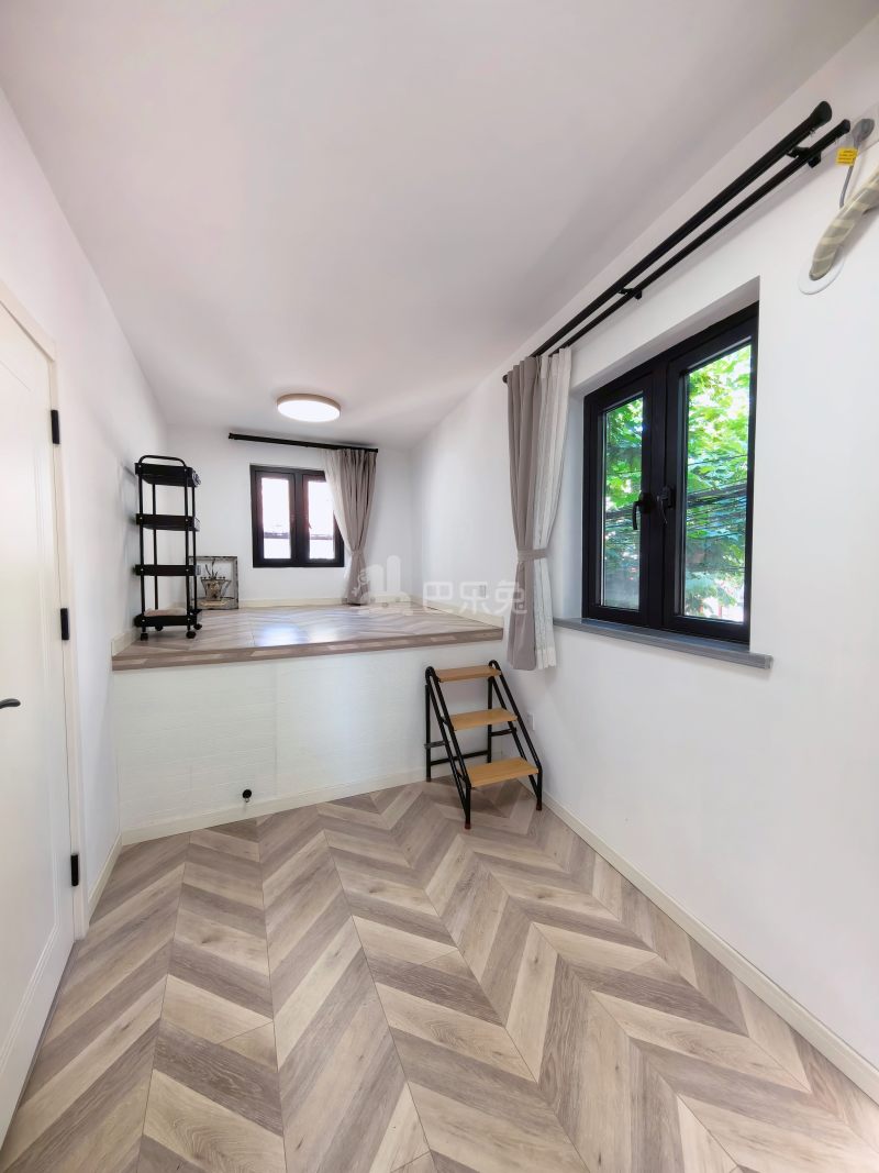 恒德里15396216周边环境图8