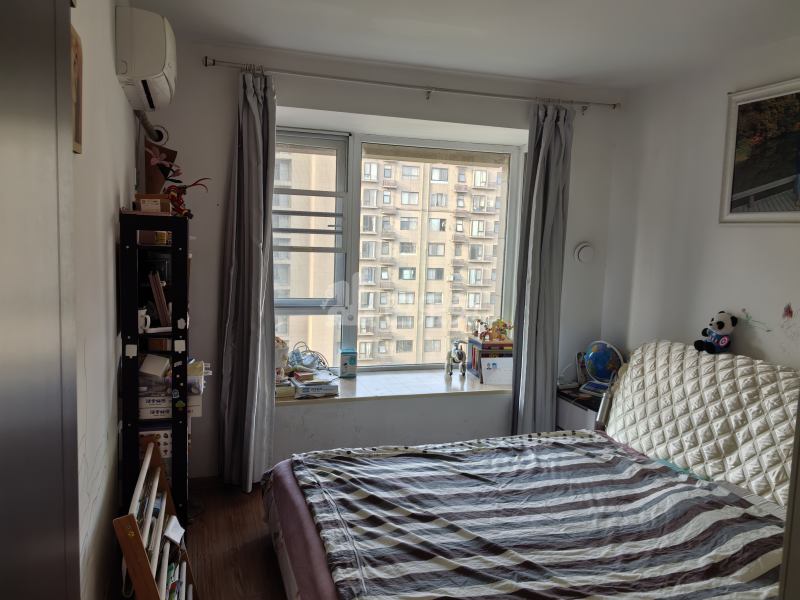 朗诗未来街区西园（青春时代华庭）15406524卧室图2