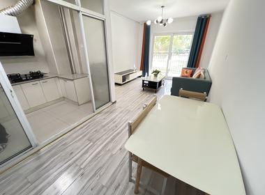 绿地象屿德馨嘉苑（苏河公园） 3室2厅1卫