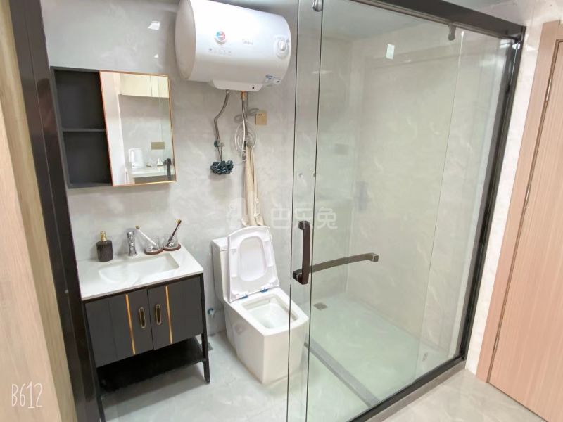 壹+公寓15407772卫生间图4