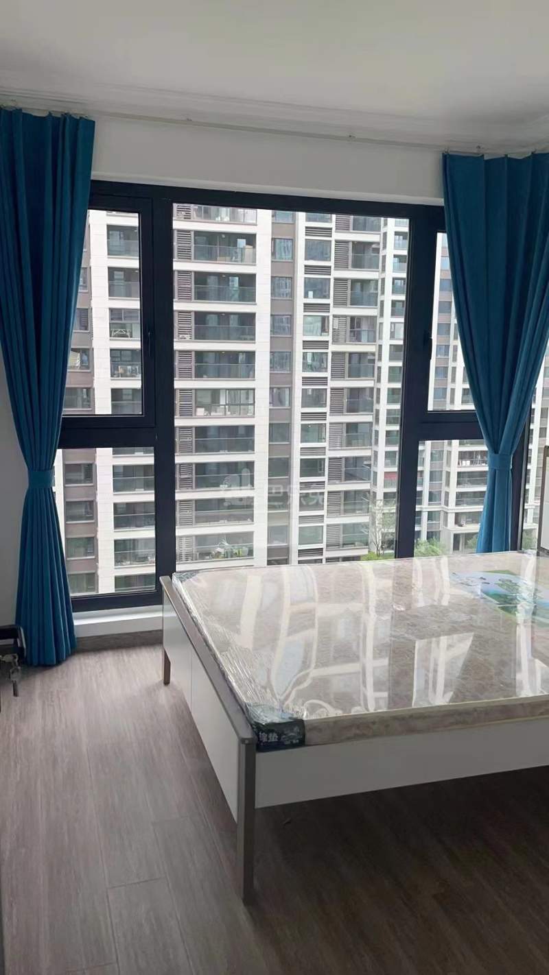 宝龙融信新荣世邸15408568卧室图2