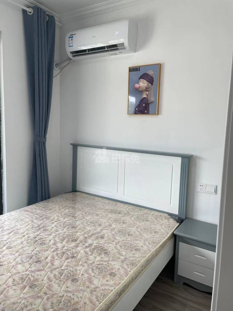 宝龙融信新荣世邸15408568卧室图8