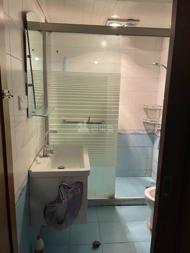 浦发绿城西泰林路901弄15444335卧室图4