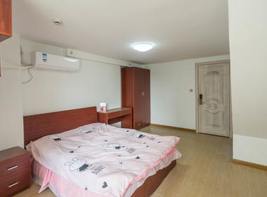 芦荟公寓（五栋） 1室0厅1卫