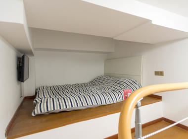 芦荟公寓（四栋） 1室0厅1卫