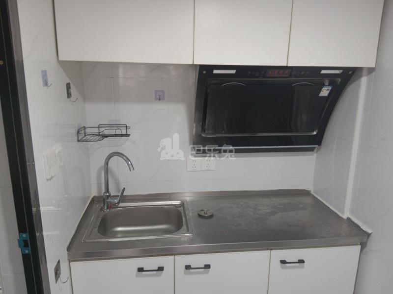 马陆汽配城A区15461893厨房图8