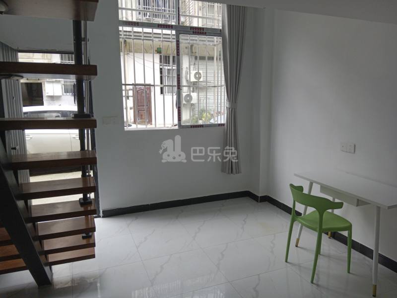 马陆汽配城A区15461893客厅图7