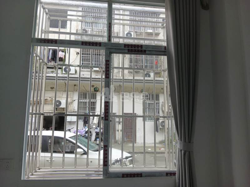 马陆汽配城A区15461893卧室窗户图11