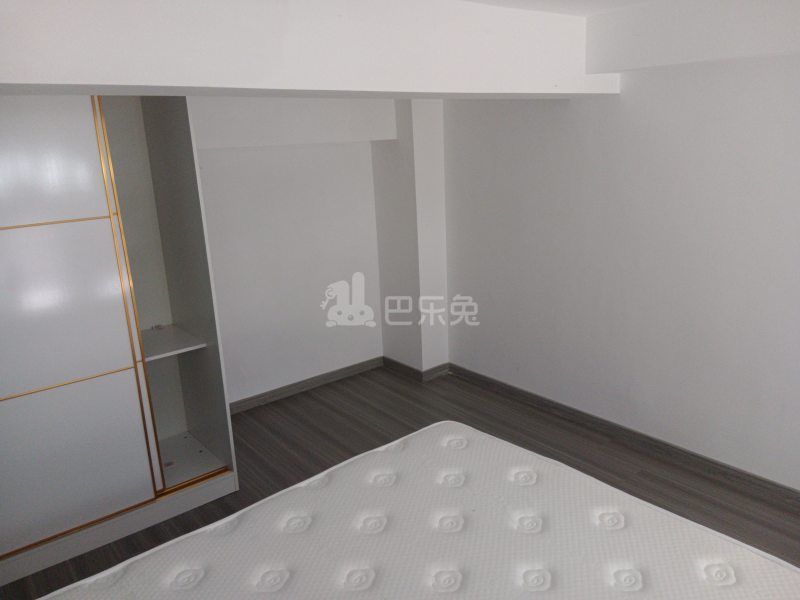 马陆汽配城A区15461893卧室图3