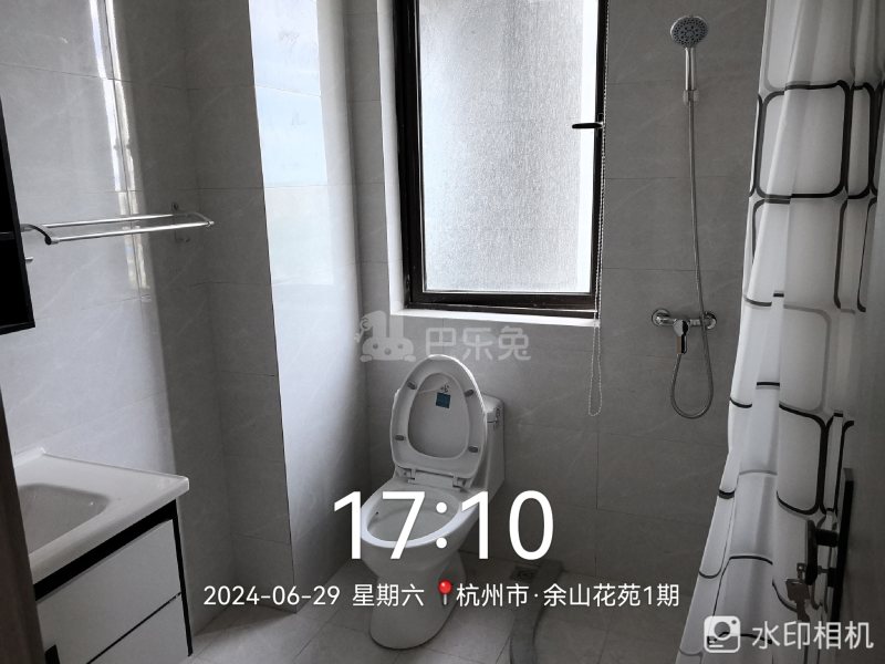 余山花苑一期15464287卫生间图1