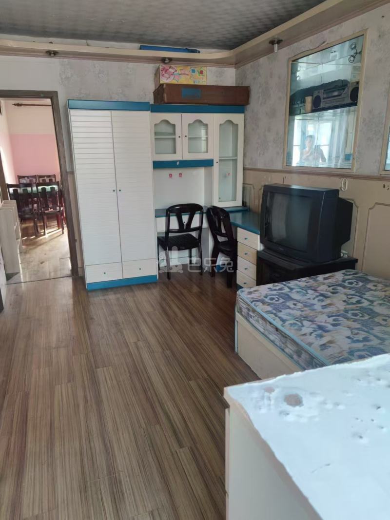 渭南路145弄小区15467614卧室图1