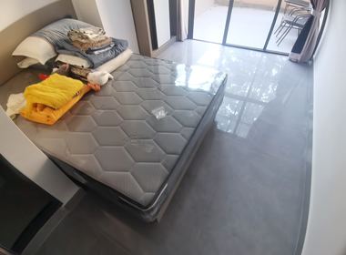 久申大厦 1室0厅1卫