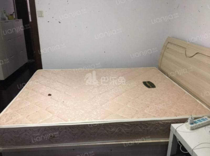 鼎达公寓15468099卧室图4