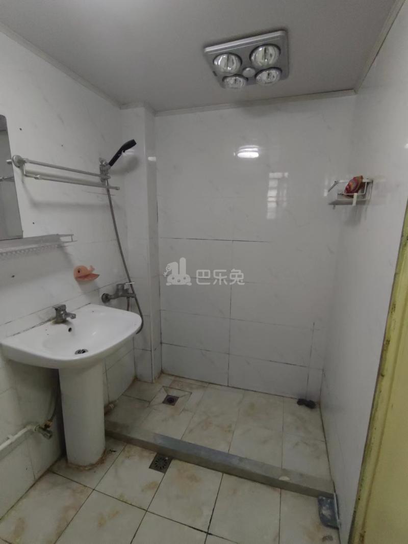 同泰北路401弄小区15469792卧室图1