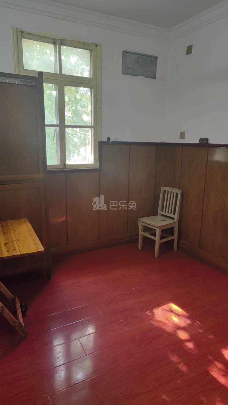 同泰北路401弄小区15469792卧室图6