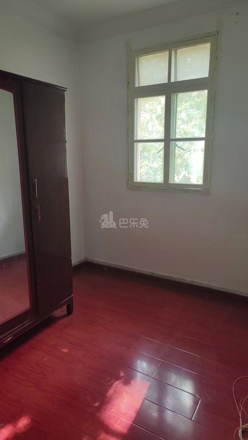 同泰北路401弄小区15469792卧室图9