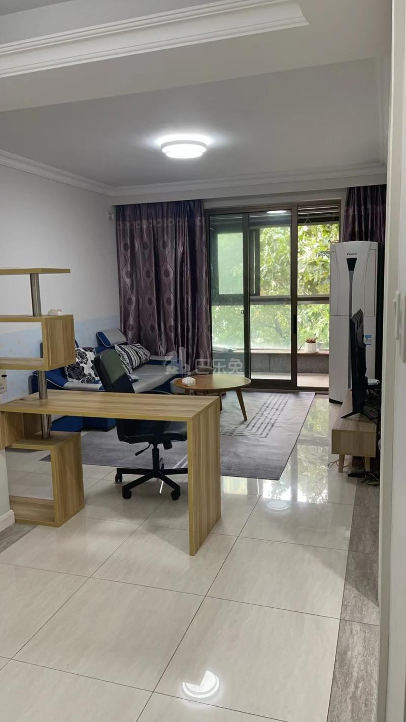 汤臣臻园15486971周边环境图2