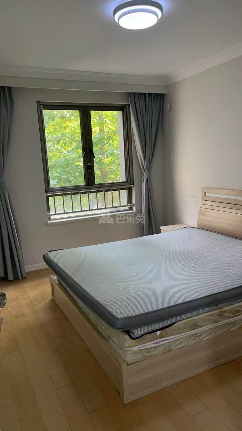 汤臣臻园15486971周边环境图5