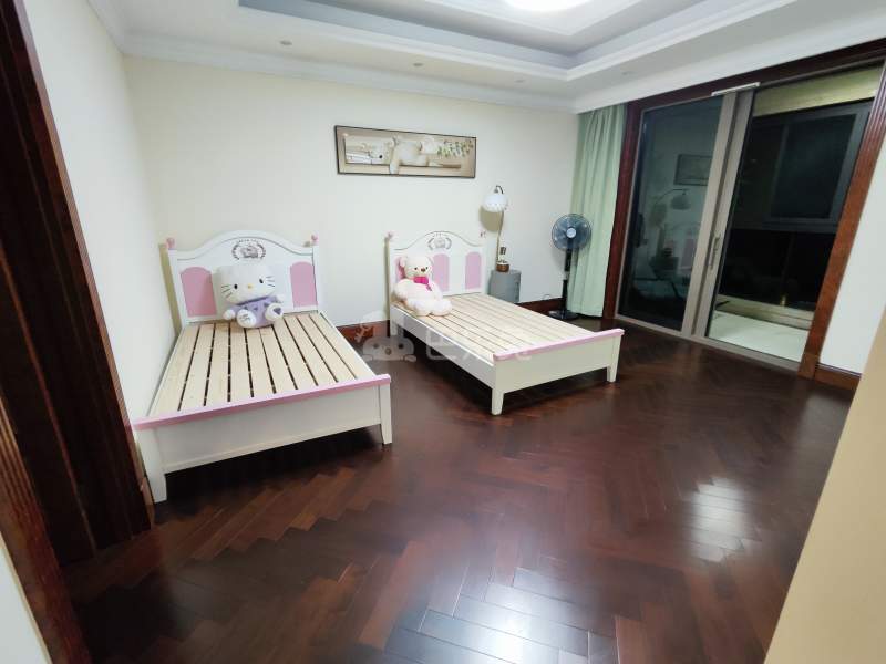 上河湾15491255卧室图2