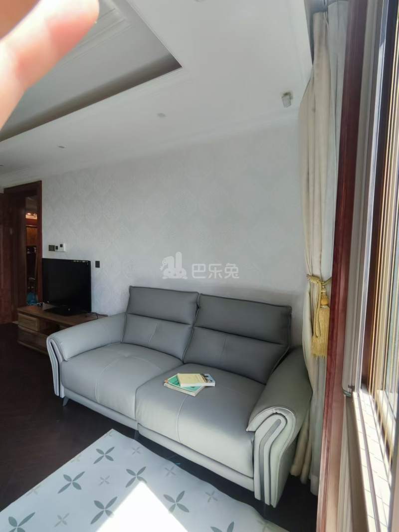 上河湾15491255客厅图5