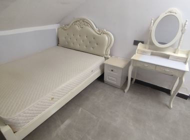 繁荣苑南区（沪亭南路290弄1-290号） 