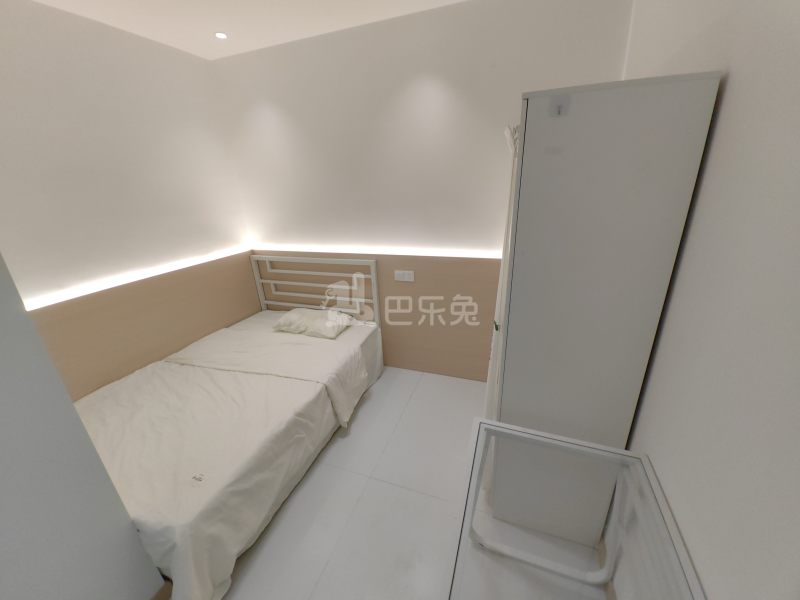 锦秋花园八期15497183卧室图0