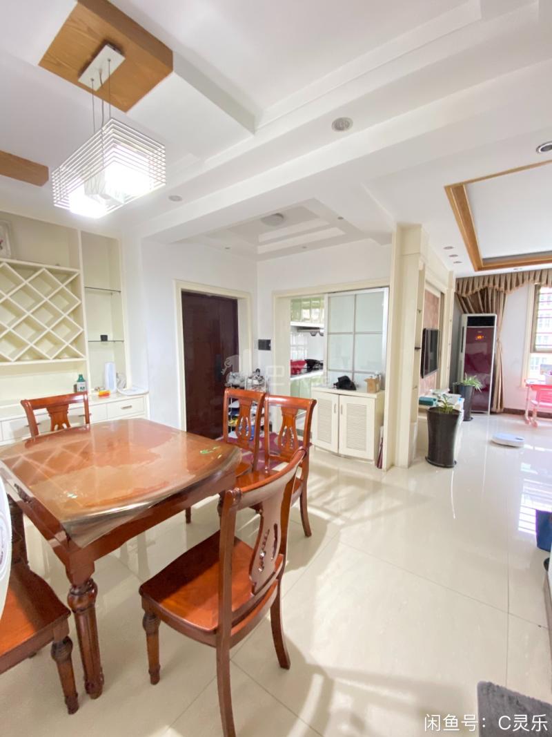 南城景园15509503卧室图2