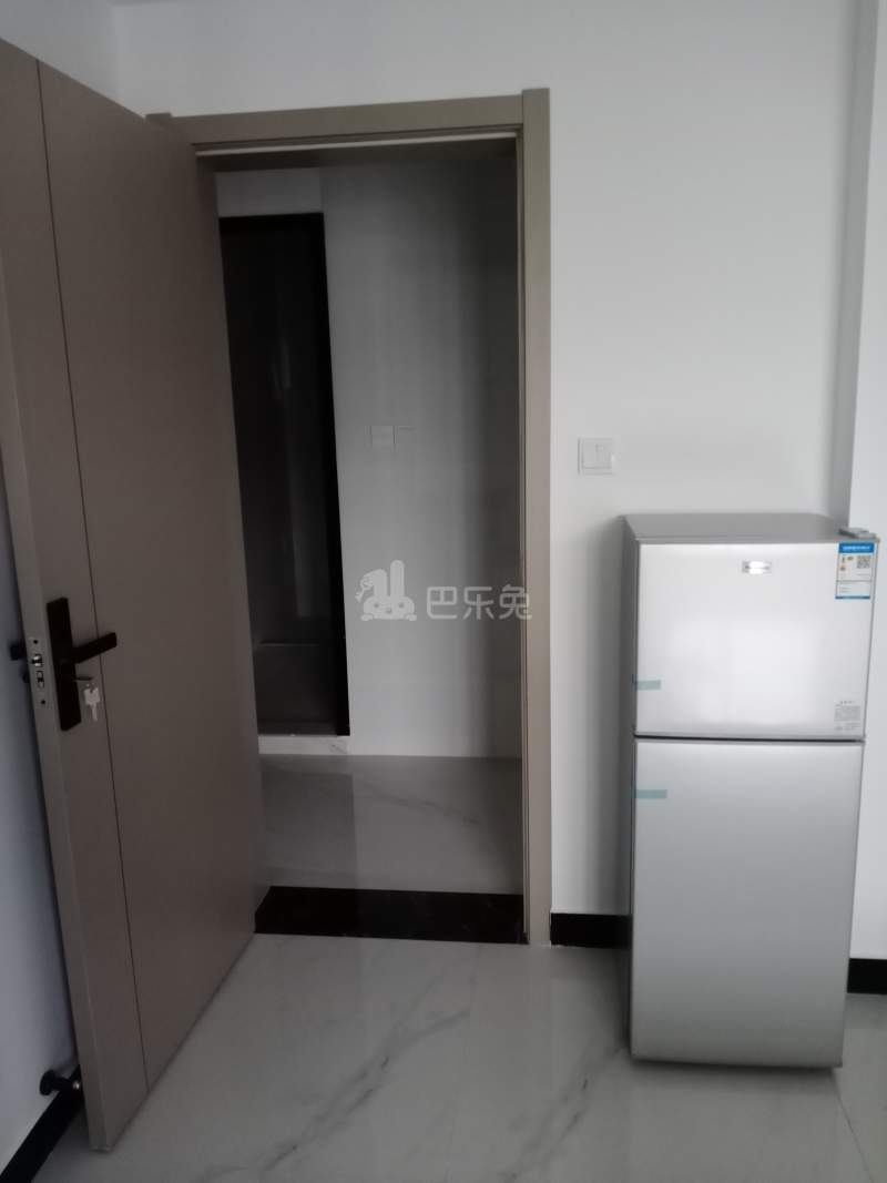 长岳王马府15523796卧室图3