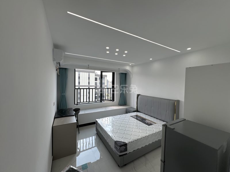 长岳王马府15523847卧室图1